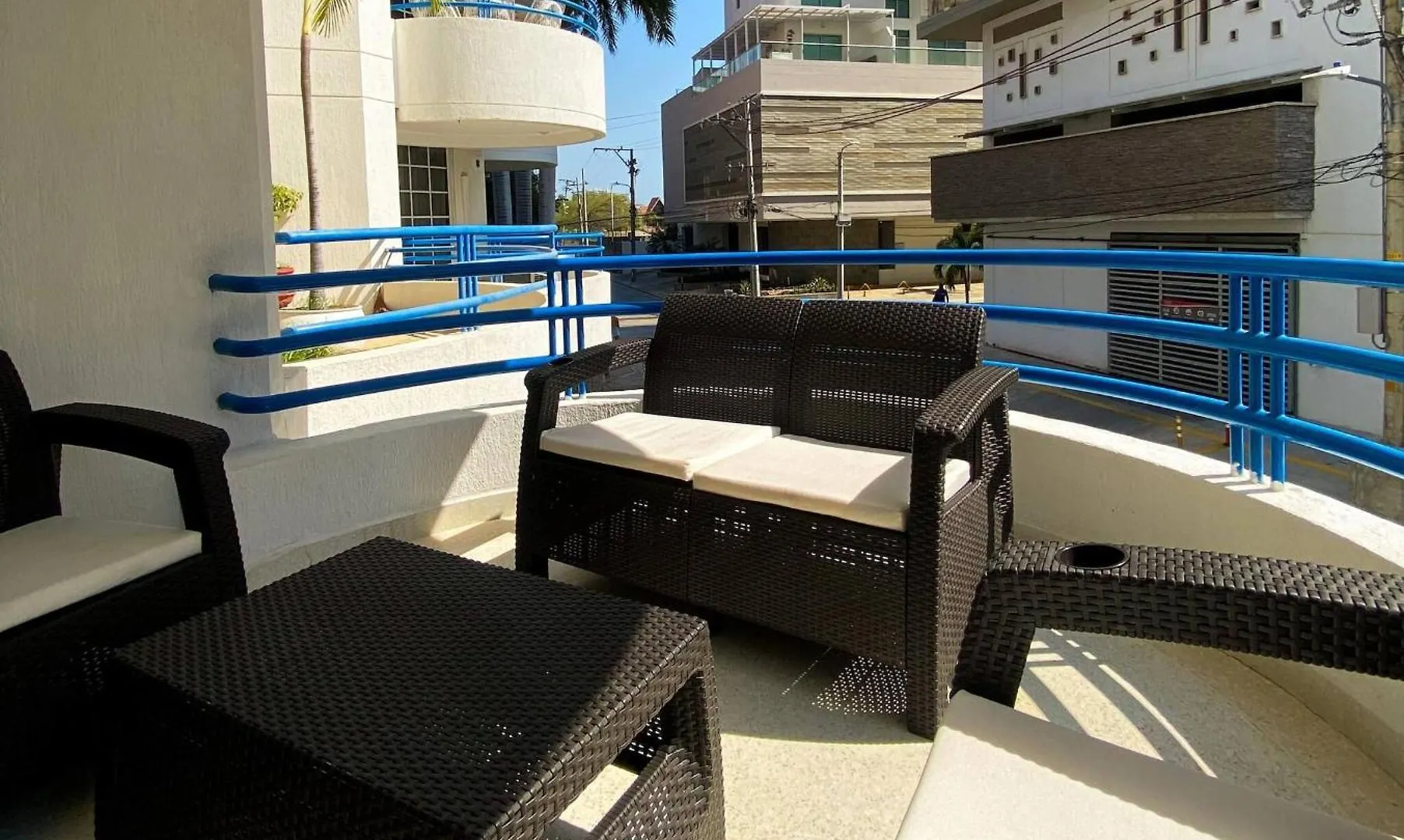 Quiet And Cozy Loft One Short Walk From The Beach El Manantial Apartment